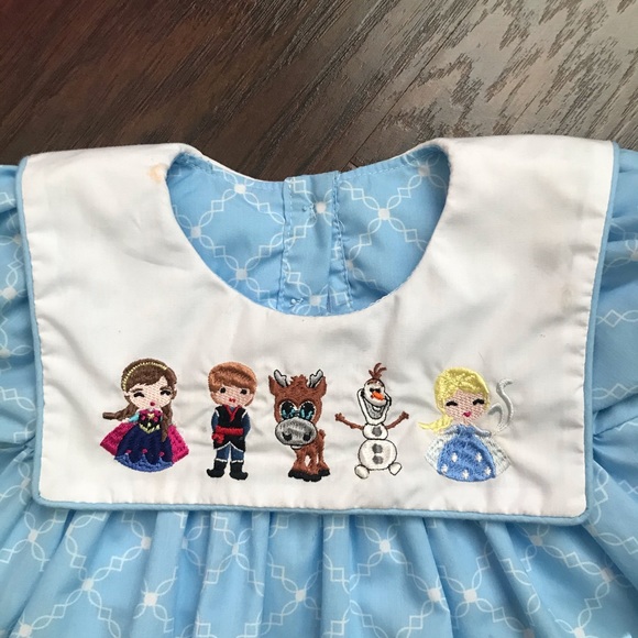 Embroidered Frozen dress - Picture 4 of 4